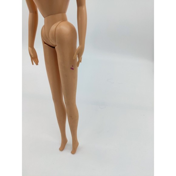 Vintage Jakks Pacific Fashion Doll Caucasian Dark Red Hair Pink Lips 11.5" Toy - Picture 7 of 8